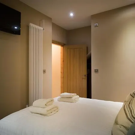 Abbots Reading Holiday home *