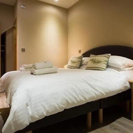 Abbots Reading Holiday home *